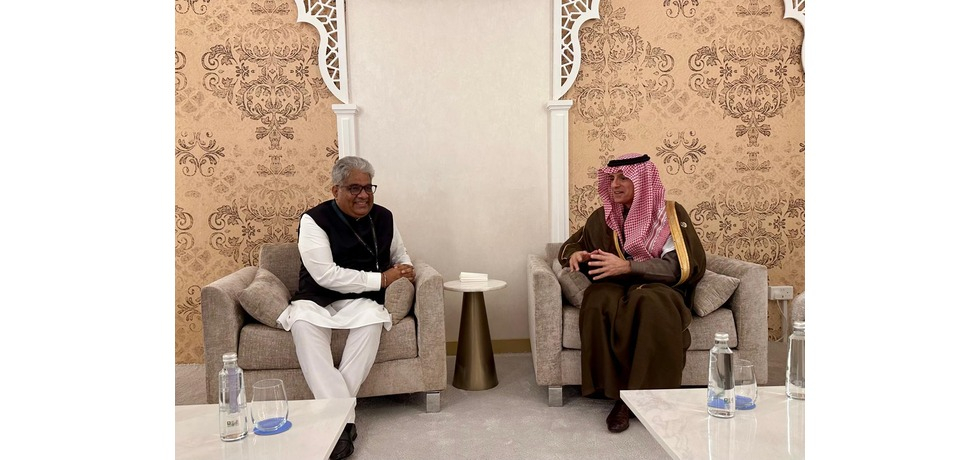 Hon'ble Minister of Environment, Forest and Climate Change Shri Bhupender Yadav met with Saudi Minister of State for Foreign Affairs and Envoy for Climate H.E. Adel Al-Jubeir on the margins of UNCCD COP16 on December 2, 2024